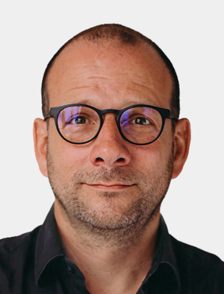 Dr. Simon Walter
